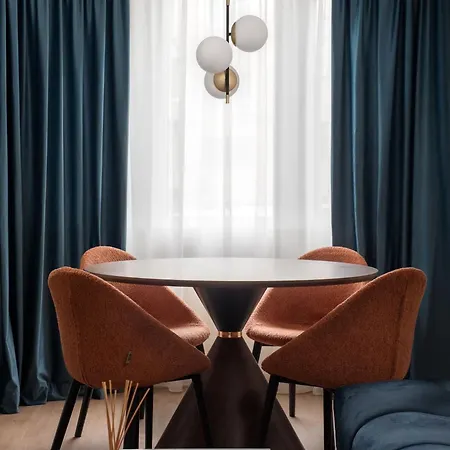 Luxury Steps From By Flat Manаger דירה *
